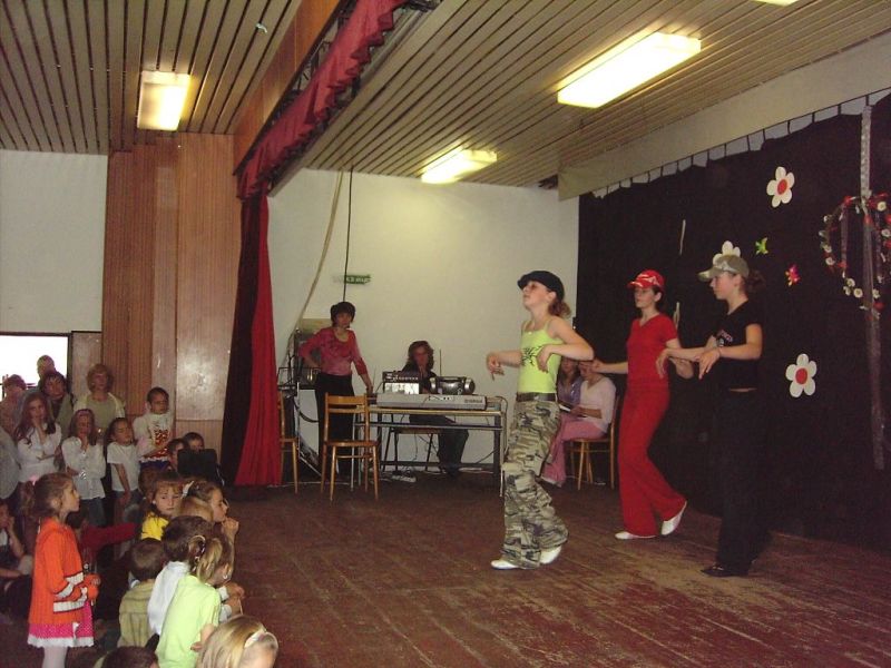 Aktivity školy - ZŠ s MŠ Chlebnice 2005/2006